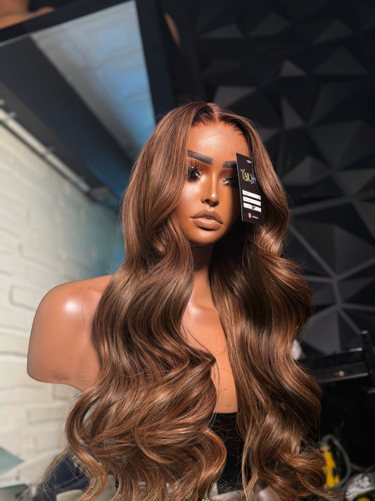 Caramel swirl ( 5x5 Closure )